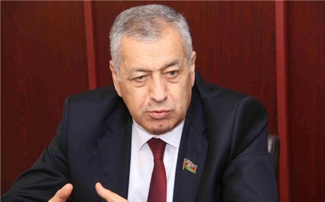 Qubalı məmur borca görə intihar edib - Deputatdan açıqlama